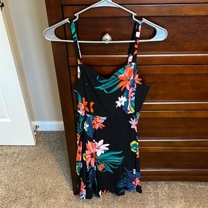 NEW Old Navy Black Hawaiian Print Fitted Cami Summer Dress Women’s Size Small